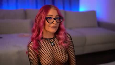 Monica online show from July 22, 8:15 am