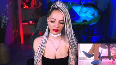 Snapshot of monicamaxwel chatting on February 3, 11:20 am Monika online show from February 3, 11:20 am