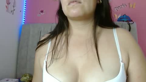 monickhot303av online show from January 14, 11:58 pm