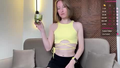 MonikaBos online show from December 3, 9:50 pm