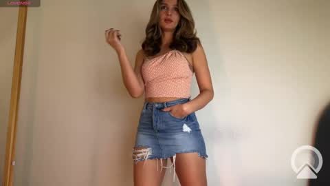 Snapshot of monikate_ chatting on March 2, 10:05 am Himy name Kateim pvt model with hairy pussy online show from March 2, 10:05 am