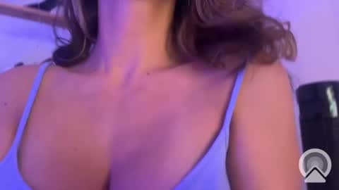 Snapshot of monikate_ chatting on February 20, 9:42 pm Himy name Kateim pvt model with hairy pussy online show from February 20, 9:42 pm