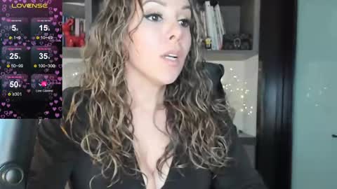 Snapshot of monilee69 chatting on February 12, 7:02 pm Monilee online show from February 12, 7:02 pm