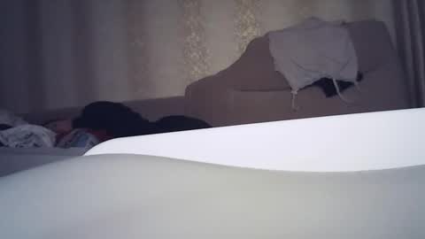 Snapshot of moodiemira chatting on October 8, 4:55 pm moodiemira online show from October 8, 4:55 pm