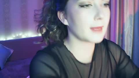 Snapshot of moodiemira chatting on October 15, 7:05 pm moodiemira online show from October 15, 7:05 pm