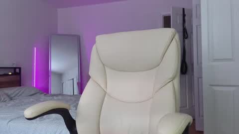 moon_light_girl online show from July 15, 12:21 pm