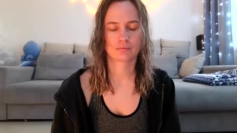 moon_lilithx online show from December 7, 11:18 am