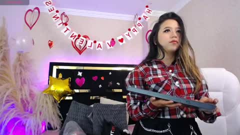 Snapshot of moon_water__ chatting on March 12, 11:20 am Moon Water online show from March 12, 11:20 am