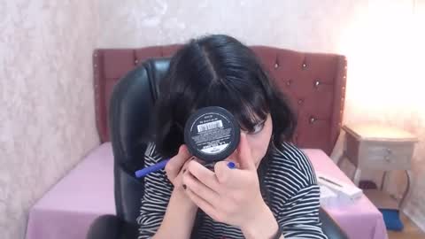 Snapshot of mooncharlotte chatting on February 3, 3:06 pm Charlotte online show from February 3, 3:06 pm