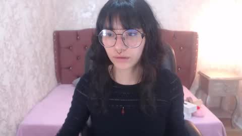 Snapshot of mooncharlotte chatting on February 10, 5:30 pm Charlotte online show from February 10, 5:30 pm