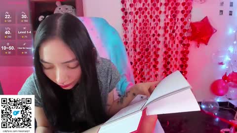 Snapshot of moonlady_ chatting on February 24, 11:19 pm MOON  online show from February 24, 11:19 pm
