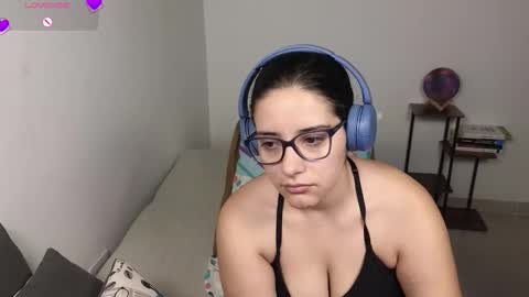 Moon Woman online show from March 6, 3:01 am