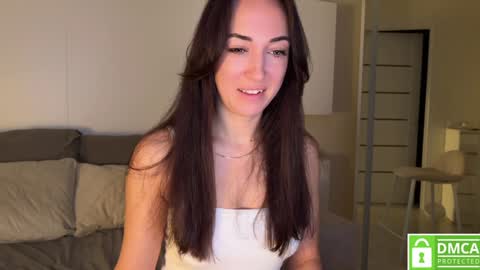Snapshot of moorekatty chatting on December 4, 8:51 pm Please call my Kattypvt 60 tk in minut open Free Lovense control in pvt online show from December 4, 8:51 pm