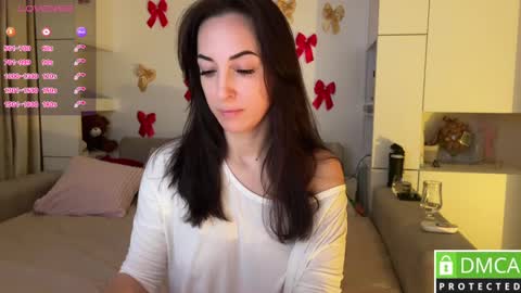 Snapshot of moorekatty chatting on March 3, 9:23 pm Please call my Kattypvt 60 tk in minut open Free Lovense control in pvt online show from March 3, 9:23 pm