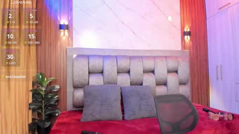 Snapshot of more_hott chatting on October 15, 8:11 pm more hott online show from October 15, 8:11 pm
