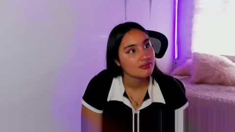 morena_rodriguez_9 online show from December 16, 7:31 pm