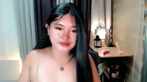 Snapshot of morenaaries12 chatting on September 26, 12:19 am MIA online show from September 26, 12:19 am