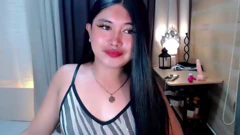Snapshot of morenaaries12 chatting on September 28, 8:08 am MIA online show from September 28, 8:08 am
