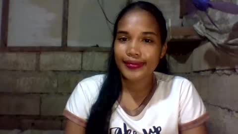 morenagirlpinay18 online show from March 10, 9:24 am