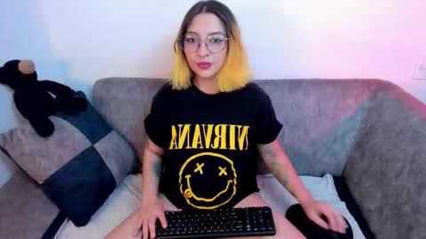 morgana_noctis online show from February 1, 12:53 am