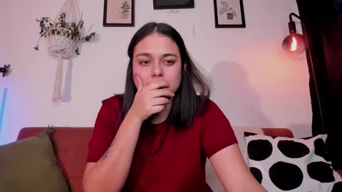 Laura online show from January 15, 10:49 pm