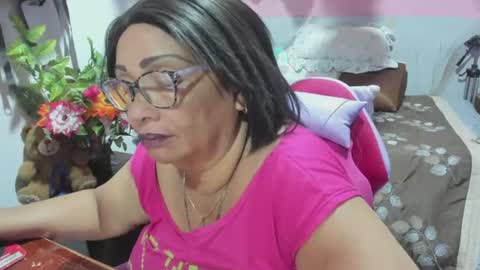 mrs_mommy online show from July 2, 3:23 am