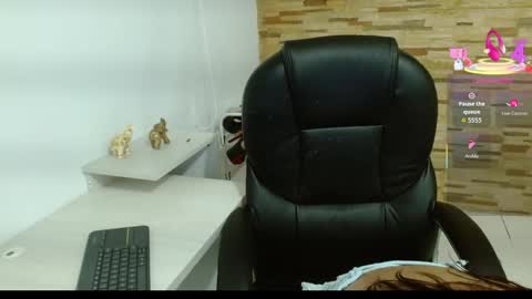 Tell me Katty  online show from February 15, 11:09 am