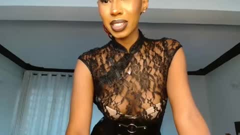 ms_crystal online show from November 7, 8:09 am