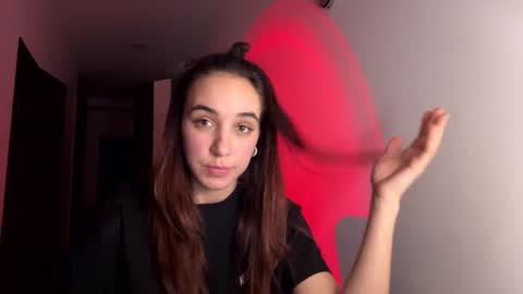 ms_sophiee online show from March 5, 9:43 pm