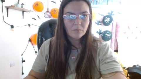 Jossie online show from October 23, 3:23 am