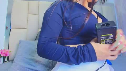 FERNANDA 3 online show from April 19, 3:50 am