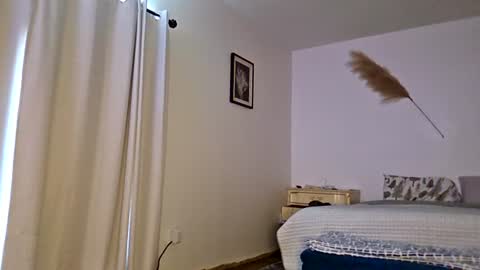 MsThick online show from July 16, 6:23 pm