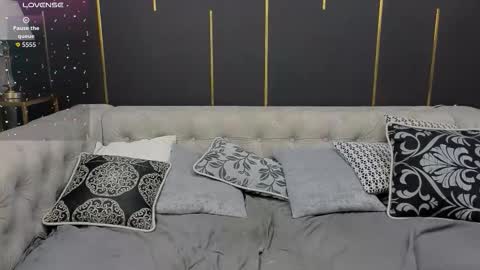 Snapshot of murai_shy chatting on October 18, 3:42 am Dany online show from October 18, 3:42 am