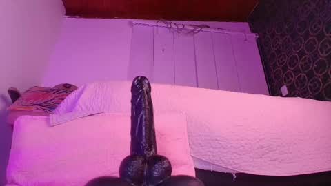 Snapshot of muriel_belovv chatting on September 30, 4:07 am Tell me Sofi online show from September 30, 4:07 am