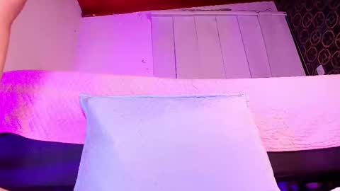 Snapshot of muriel_belovv chatting on February 27, 3:04 am Tell me Sofi online show from February 27, 3:04 am