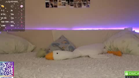 Mira online show from March 7, 9:48 pm