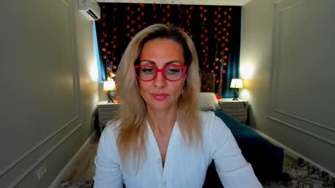 Diana online show from November 18, 12:28 pm