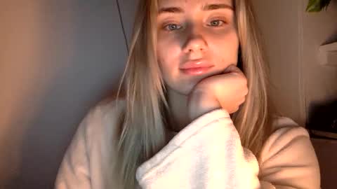 musescorner online show from March 15, 7:38 pm