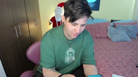 Snapshot of musicayluna chatting on January 6, 12:16 am VALENTINA Luna online show from January 6, 12:16 am
