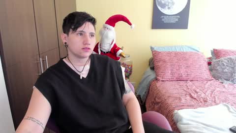 Snapshot of musicayluna chatting on December 30, 3:23 pm VALENTINA Luna online show from December 30, 3:23 pm