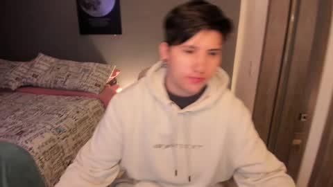Snapshot of musicayluna chatting on March 2, 10:37 am VALENTINA Luna online show from March 2, 10:37 am