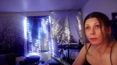 ghost mantis online show from June 4, 12:16 am