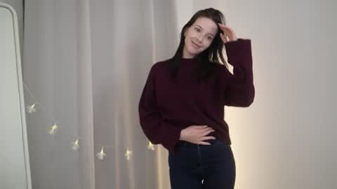 STELLA online show from November 23, 6:53 pm