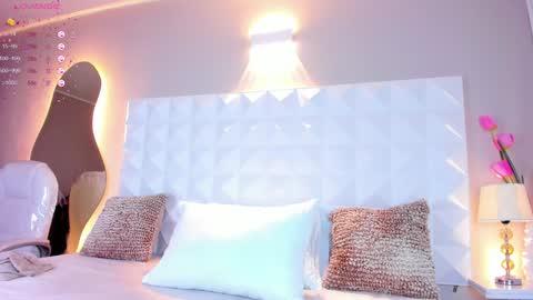 Mariana Evans online show from January 25, 11:35 am