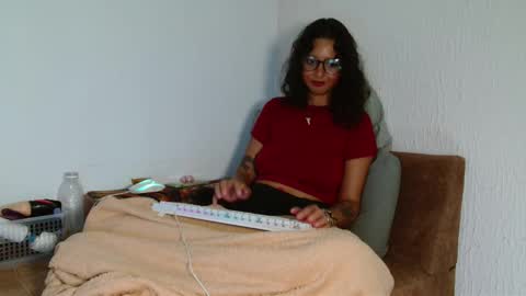 myamillor online show from March 10, 10:36 pm