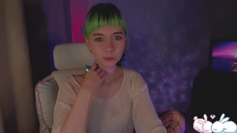 MylaFlores online show from January 6, 12:59 am