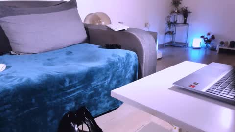 Anda online show from September 11, 10:21 pm