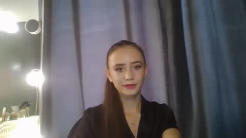 mylittle_flame online show from November 28, 11:46 am