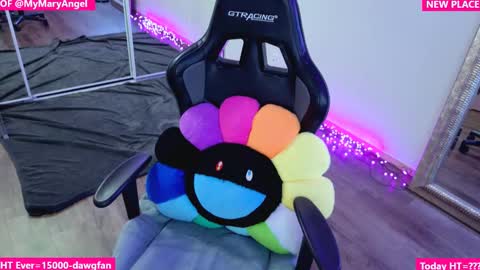 mymaryangel online show from September 19, 6:12 am