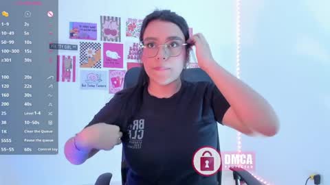 Bella online show from June 2, 1:17 am